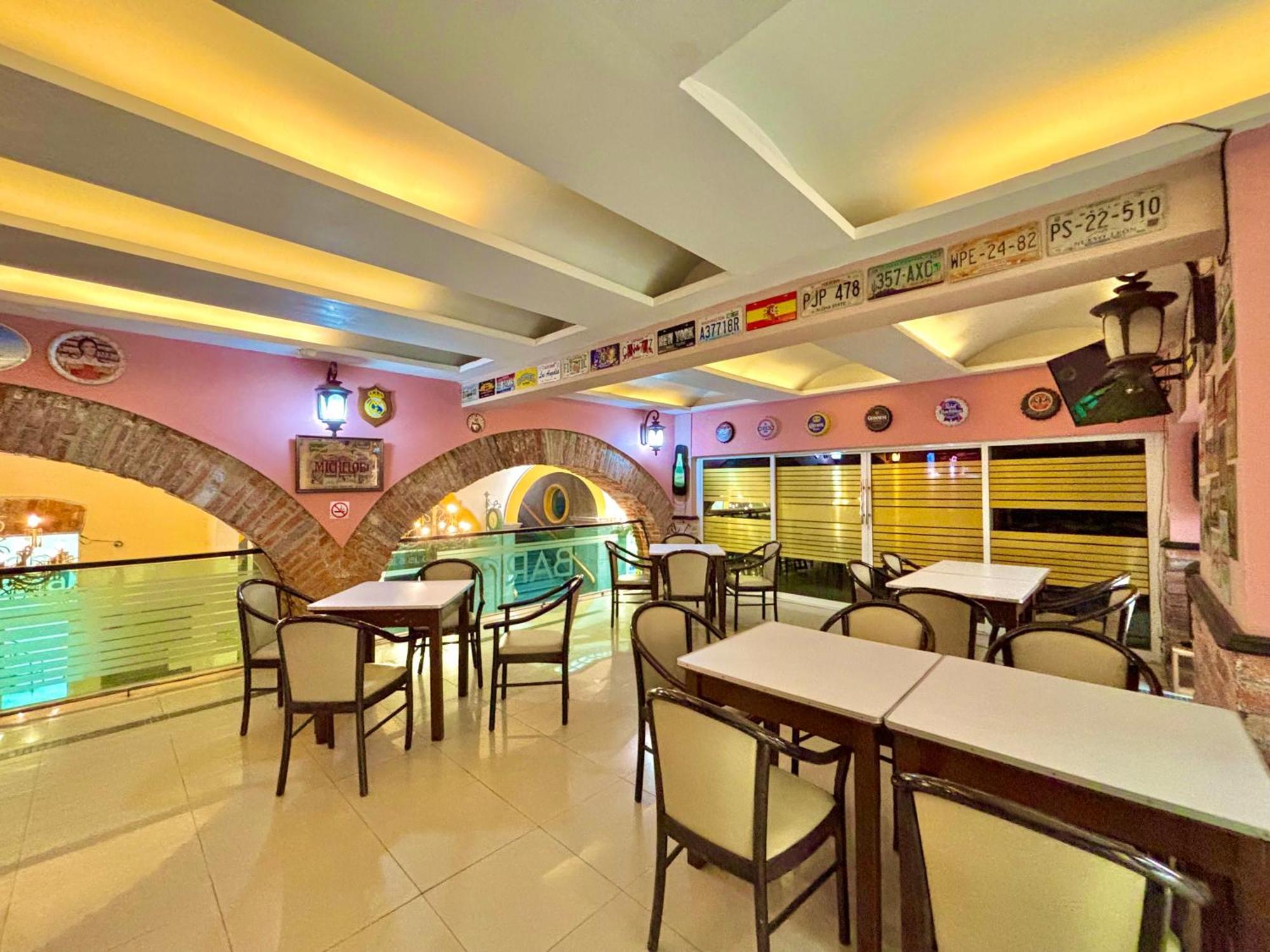 Hotel La Alhondiga Пуэбла Экстерьер фото