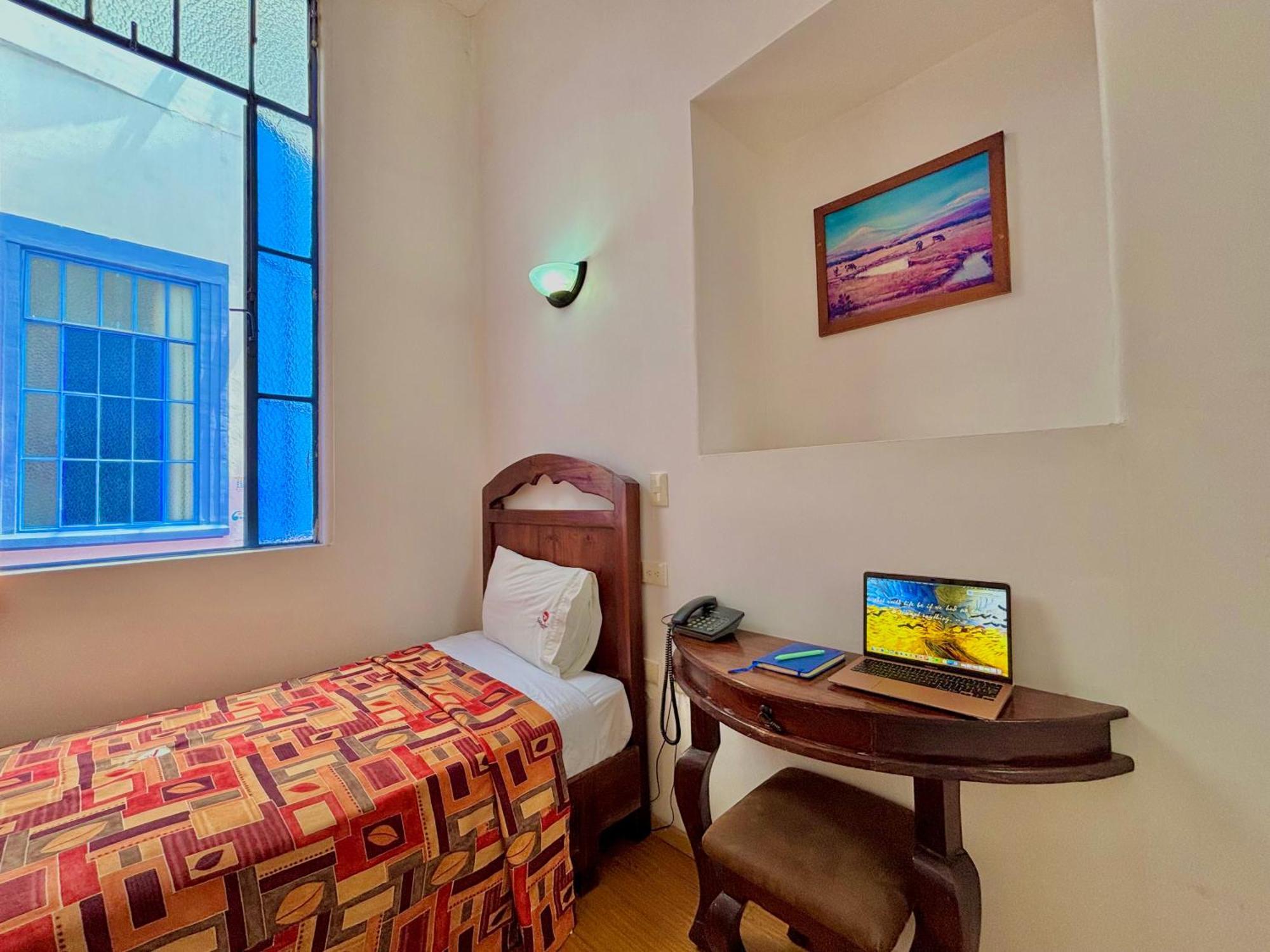 Hotel La Alhondiga Пуэбла Экстерьер фото