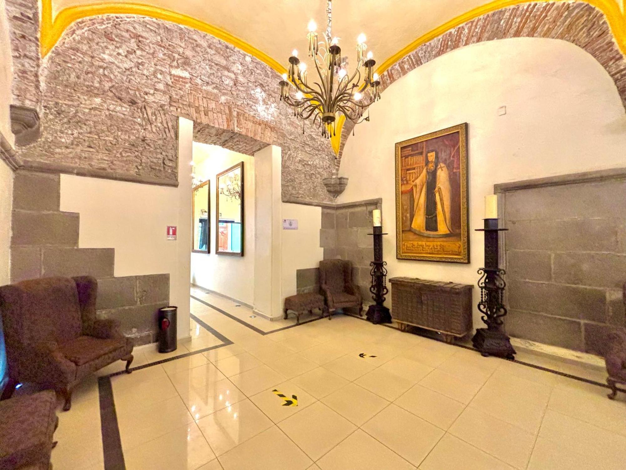Hotel La Alhondiga Пуэбла Экстерьер фото