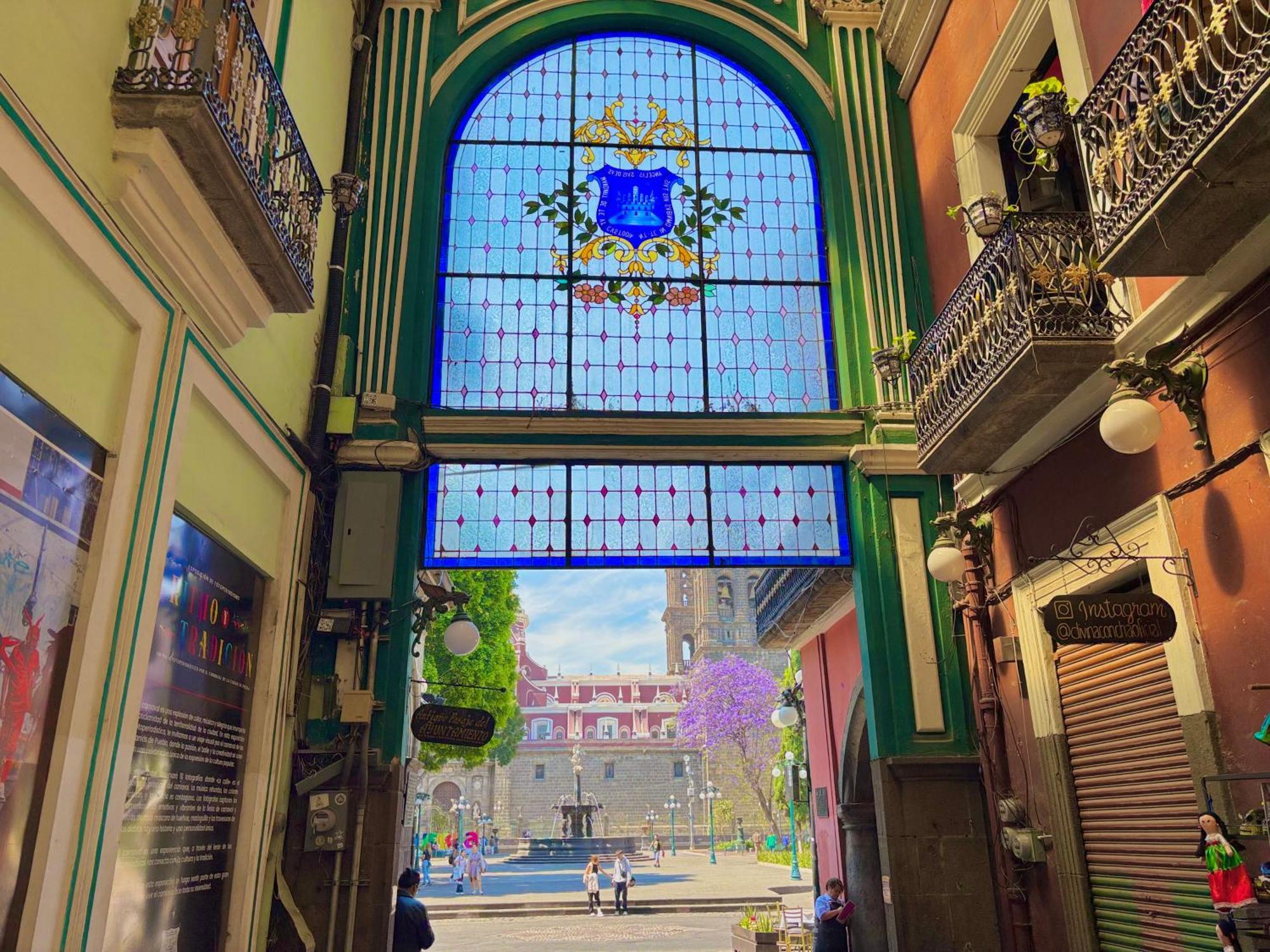 Hotel La Alhondiga Пуэбла Экстерьер фото