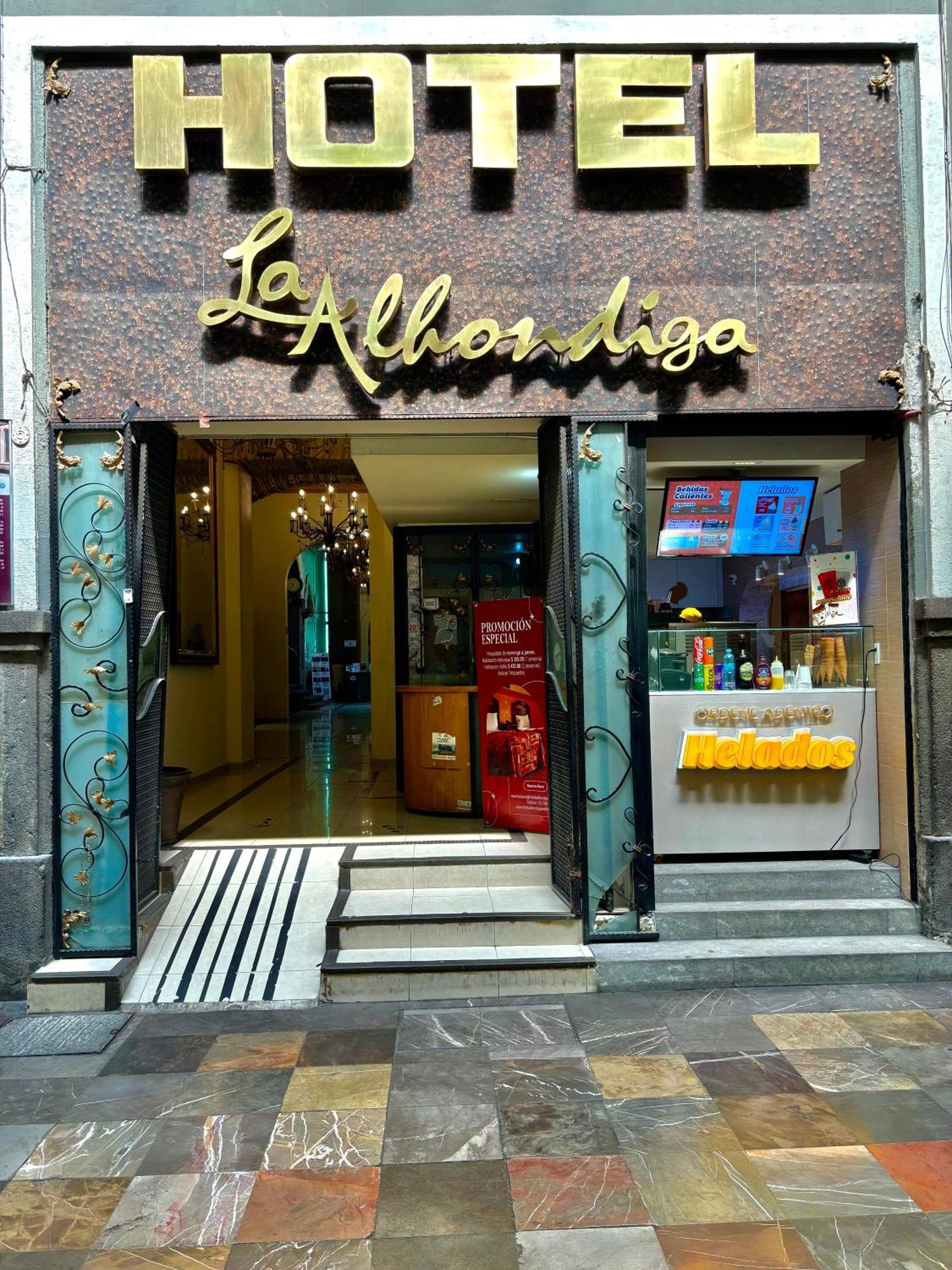 Hotel La Alhondiga Пуэбла Экстерьер фото