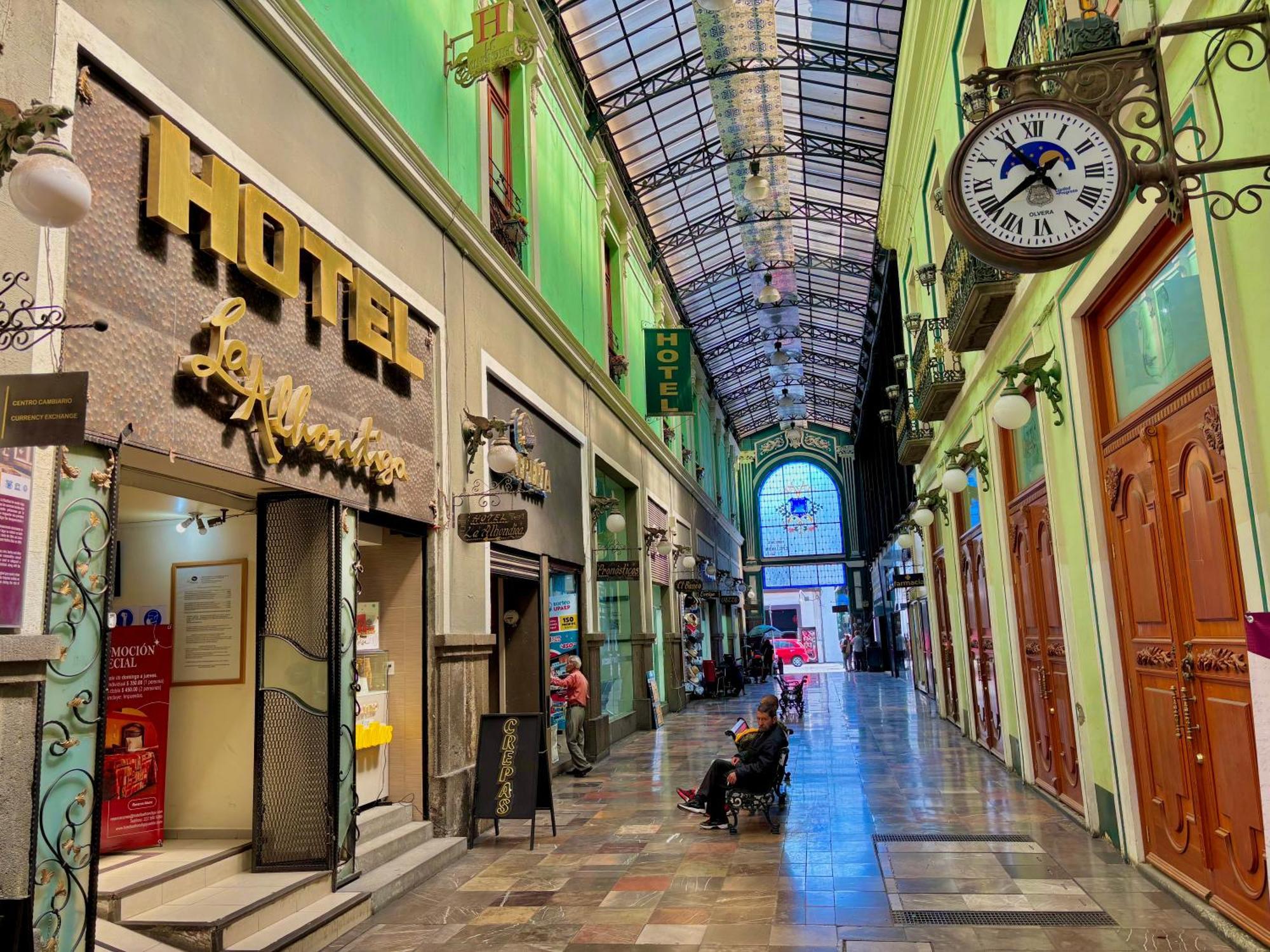 Hotel La Alhondiga Пуэбла Экстерьер фото