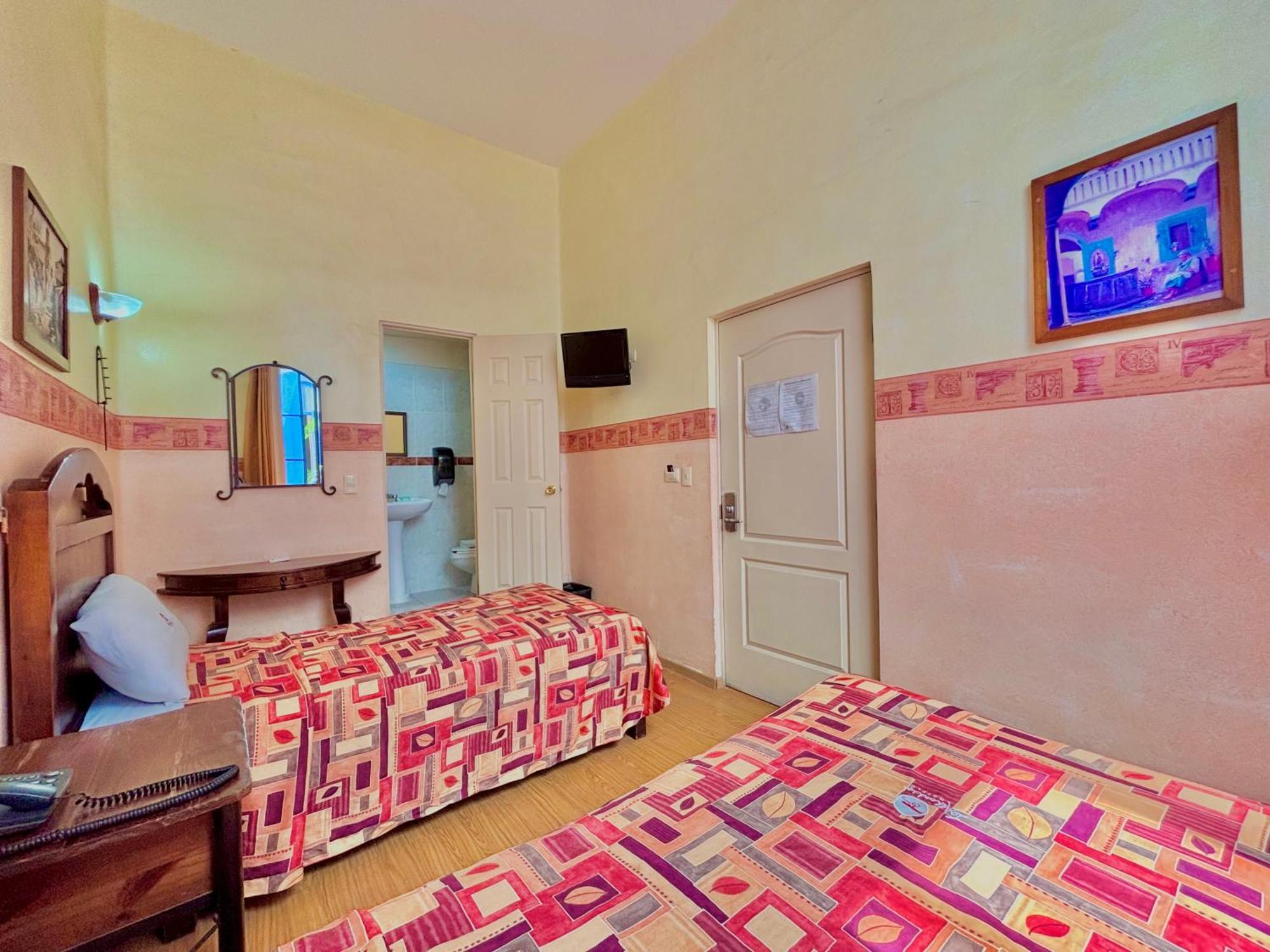 Hotel La Alhondiga Пуэбла Экстерьер фото